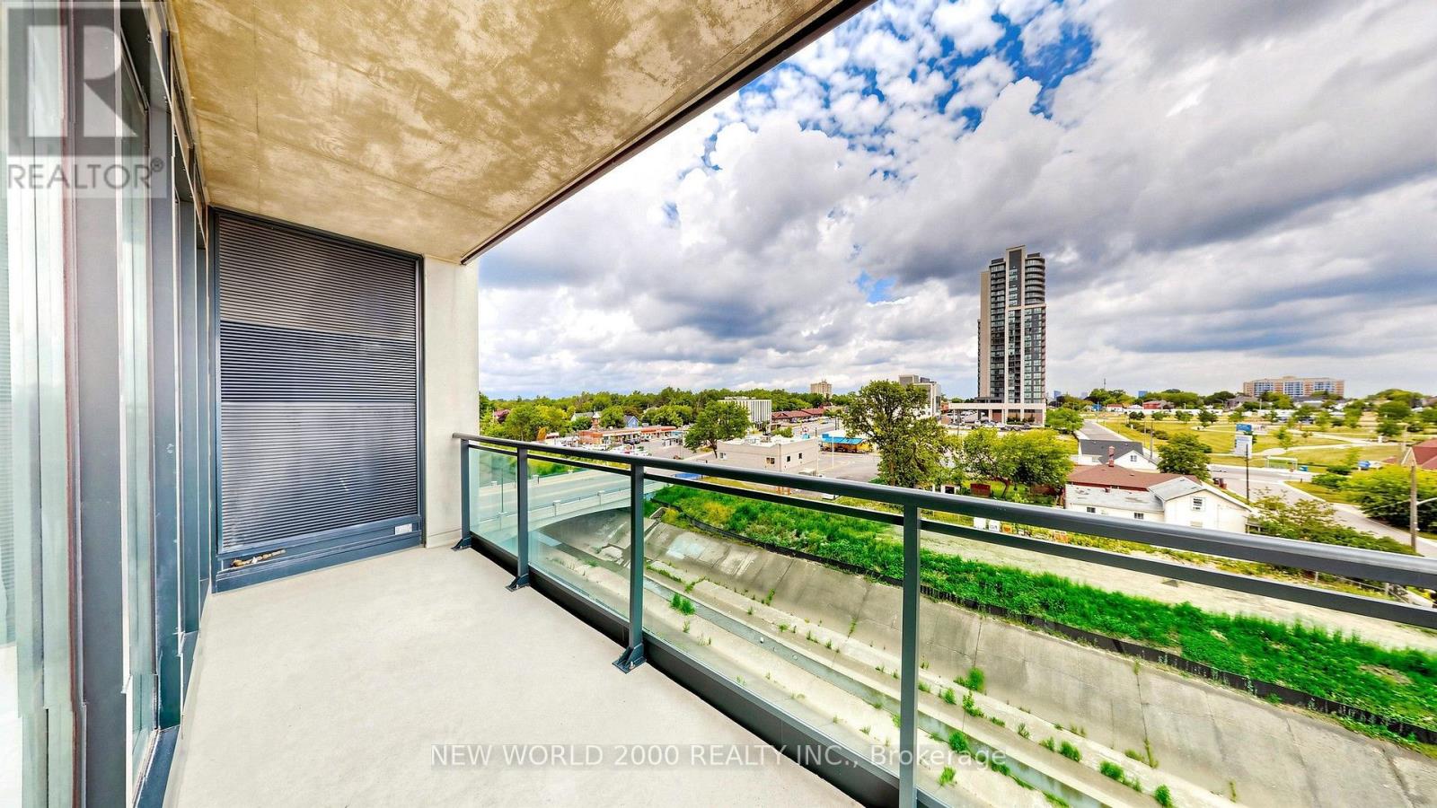 #502 100 JOHN STREET - 30