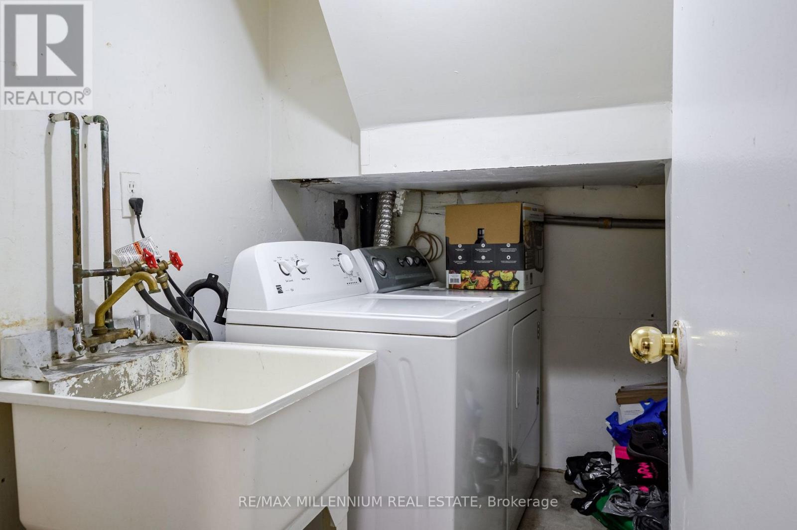 651 SHETANI PLACE - Image 30