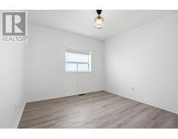 1049 Glencairn Avenue, Toronto, ON M6B2B1 Photo 18