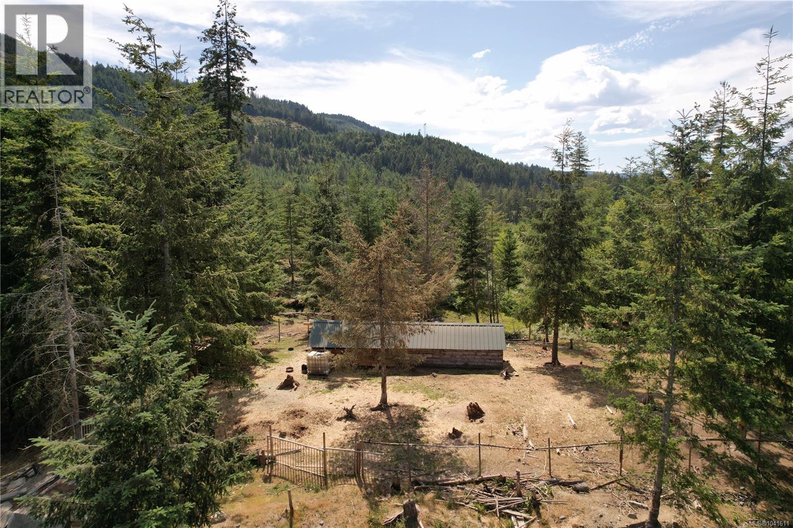 1890 Sooke Lake (Off) Rd - 19