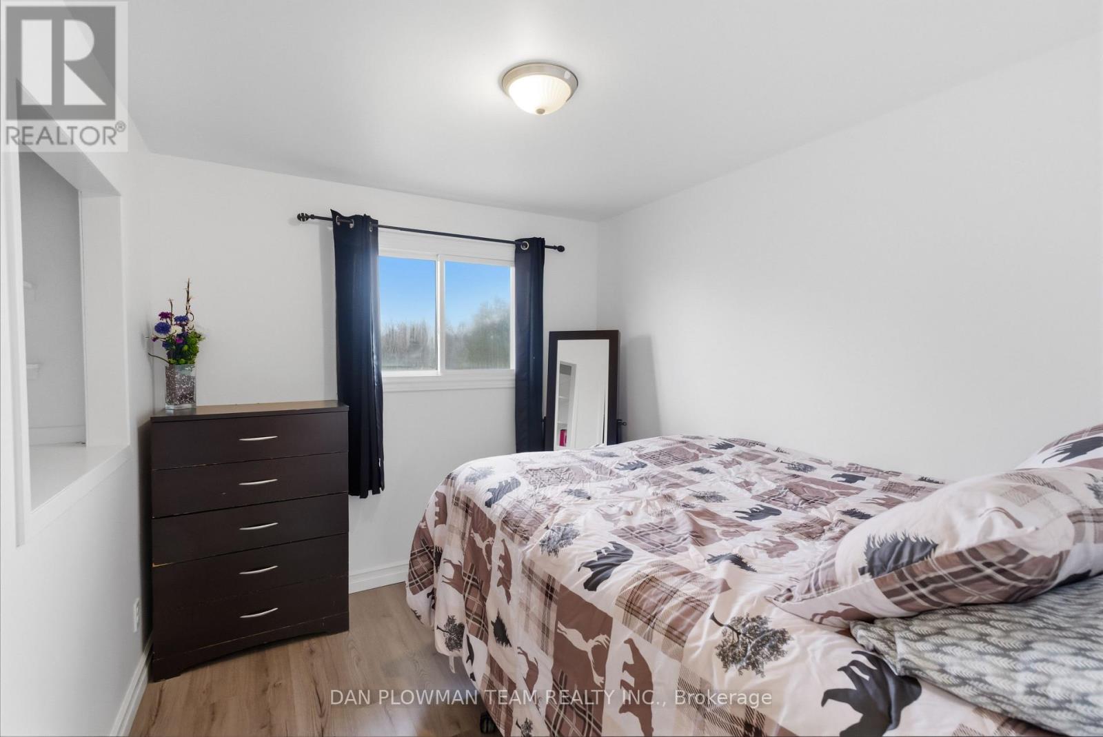 29 HYWOOD ROAD - 17