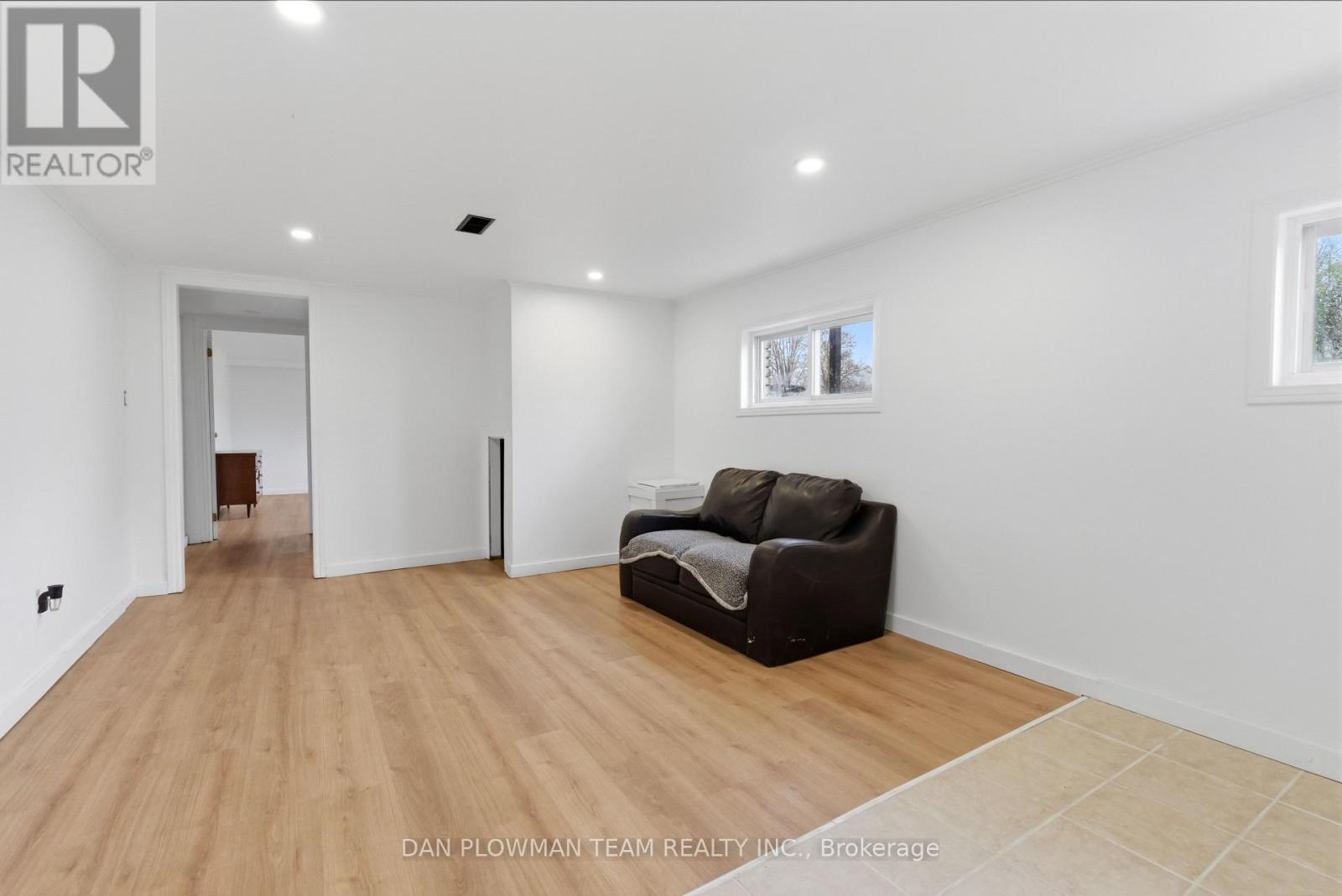 29 HYWOOD ROAD - 25