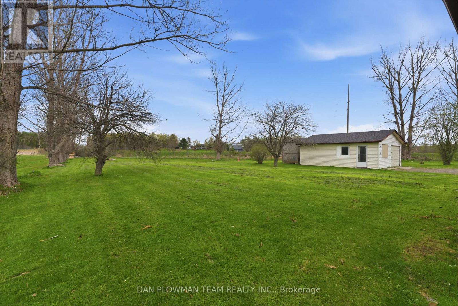 29 HYWOOD ROAD - 27