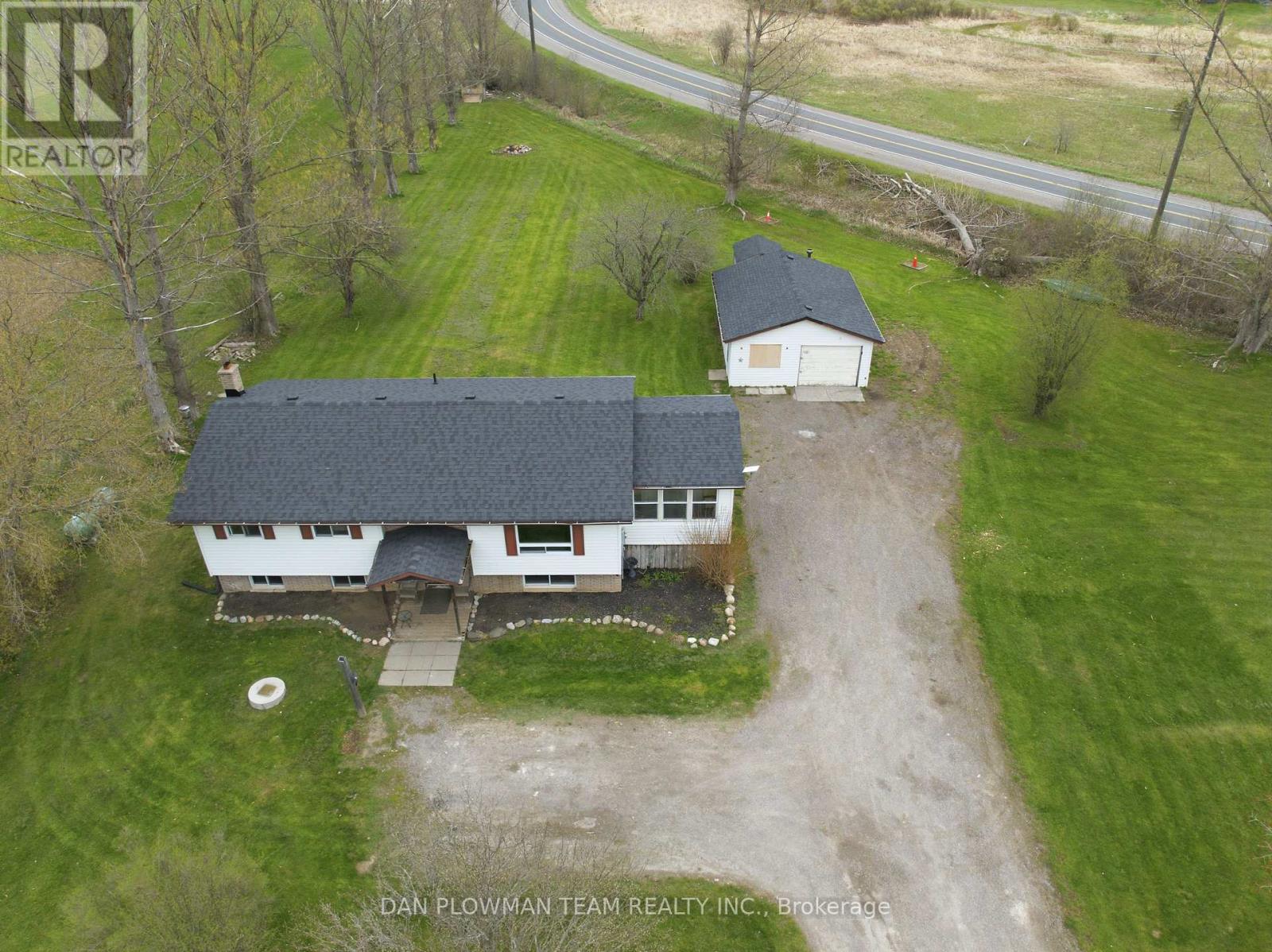 29 HYWOOD ROAD - 32