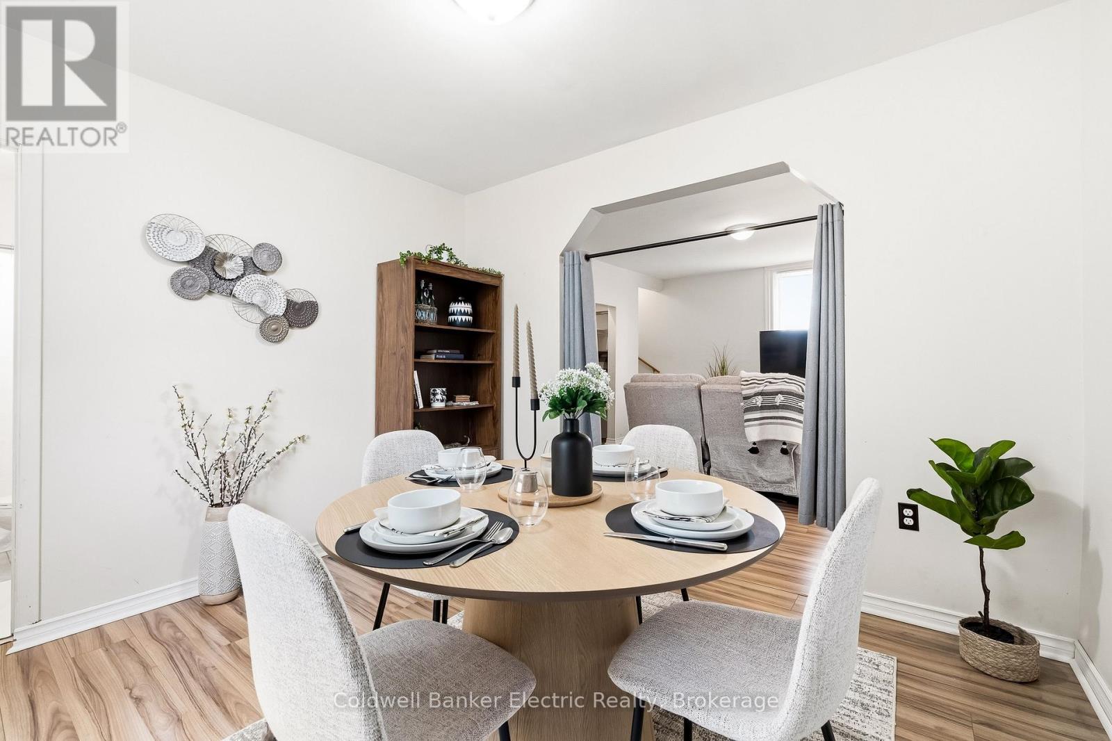 782 WARD STREET - Image 17