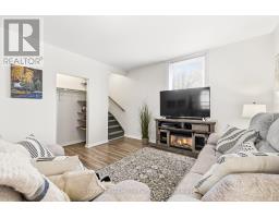 Dining room - 782 Ward Street, Selwyn, ON K0L1H0 Photo 6