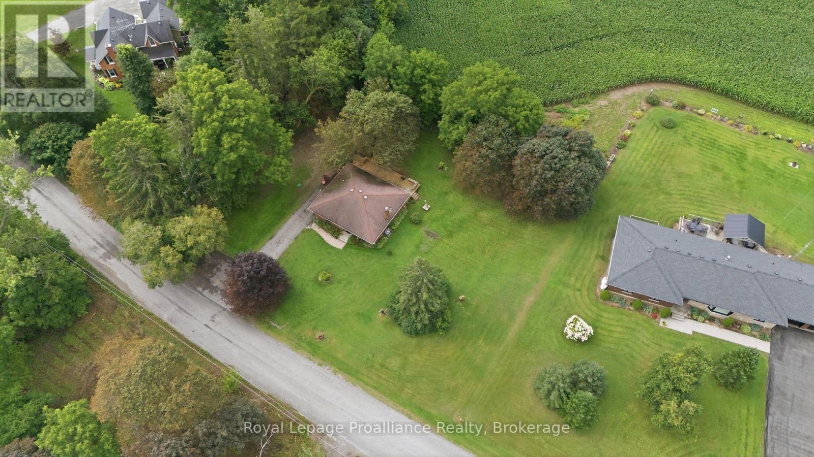 8161 DANFORTH ROAD W - 33