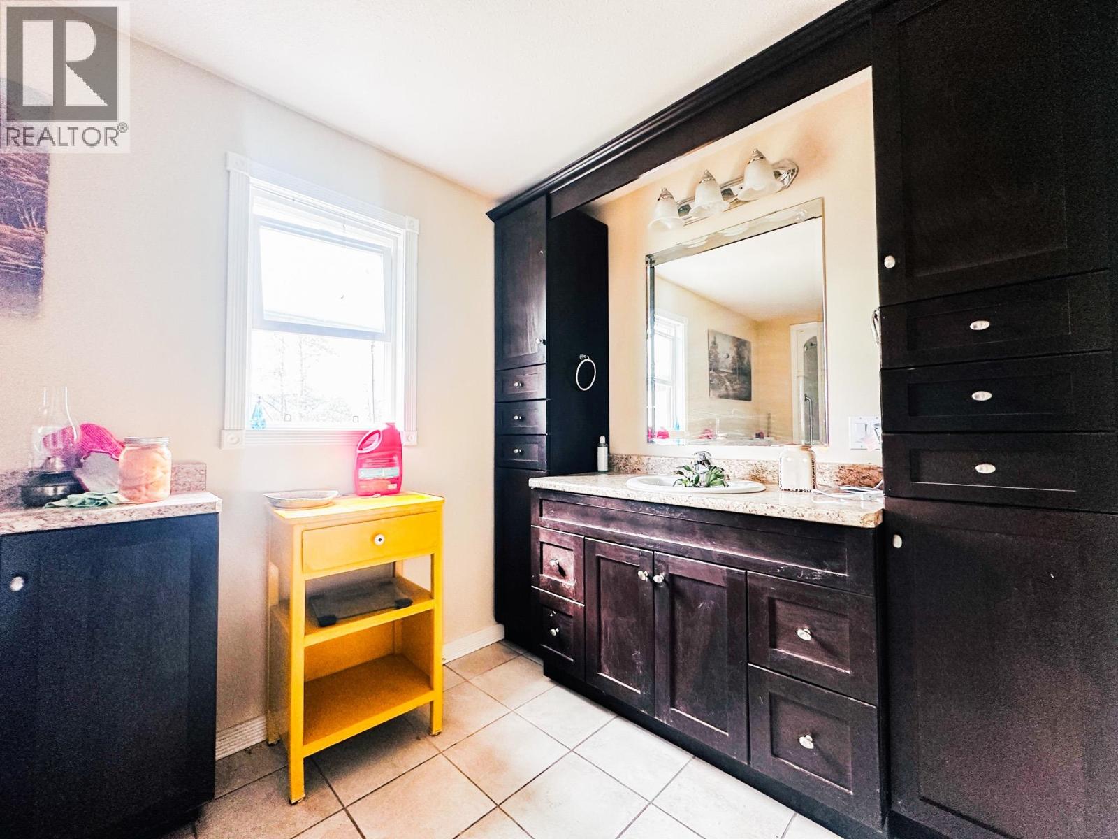 2350 MURPHY ROAD - Image 13