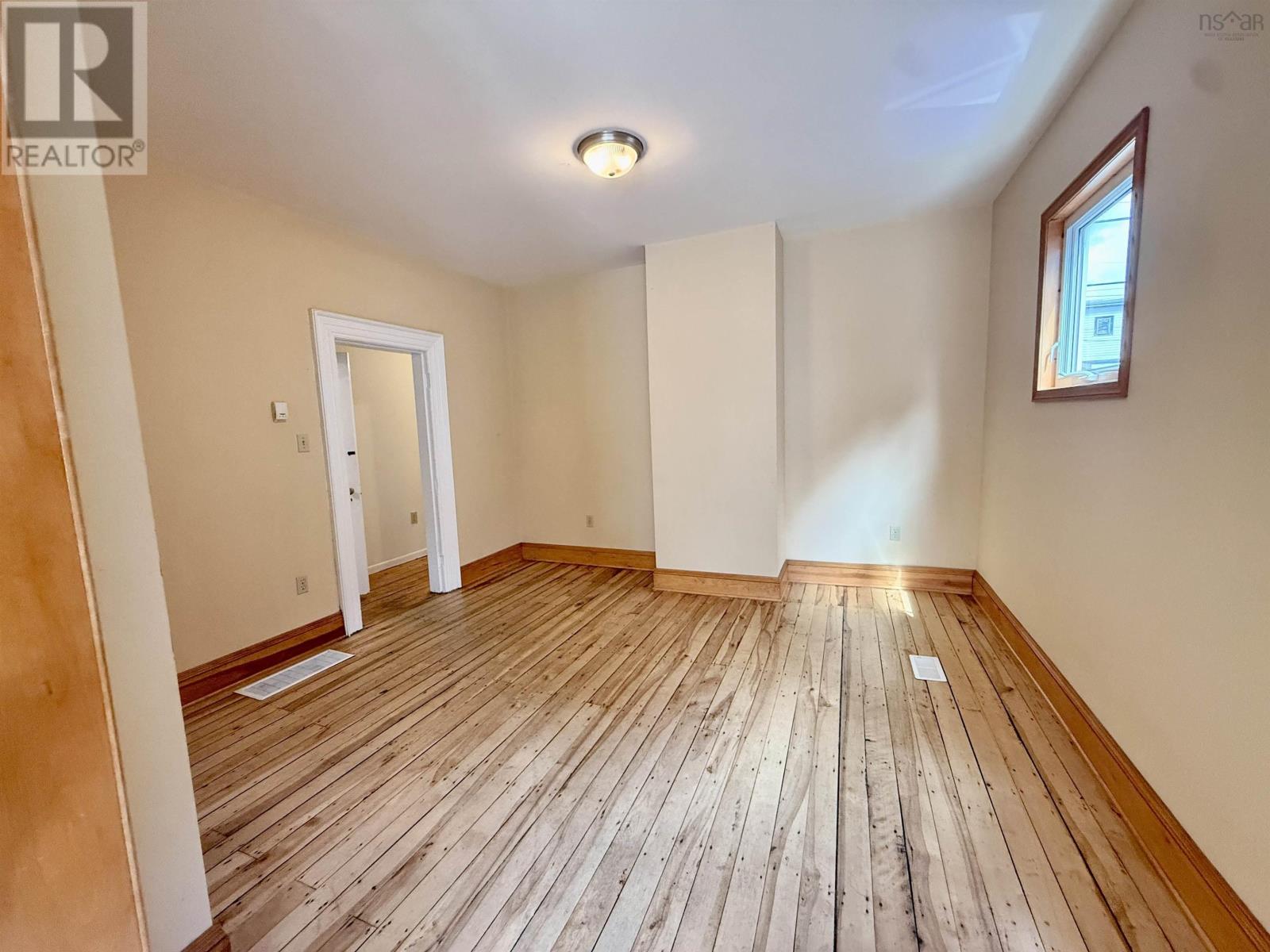 Property 25 of 37 of 6312 Chebucto Road