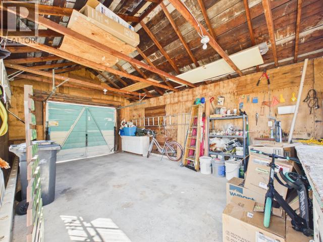 5767 MAPLE AVE - 34
