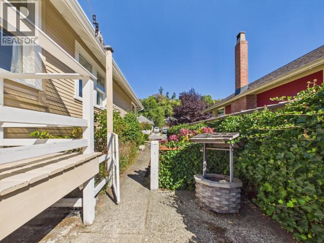5767 MAPLE AVE - Image 39