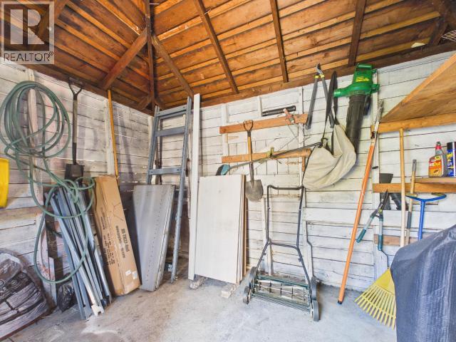 5767 MAPLE AVE - Image 41