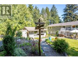 Bathroom - 1023 Sylvan Rd, Comox, BC V9M3Z1 Photo 8