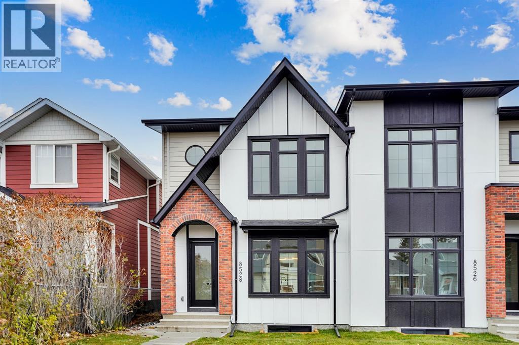 8528 47 Avenue NW - 1