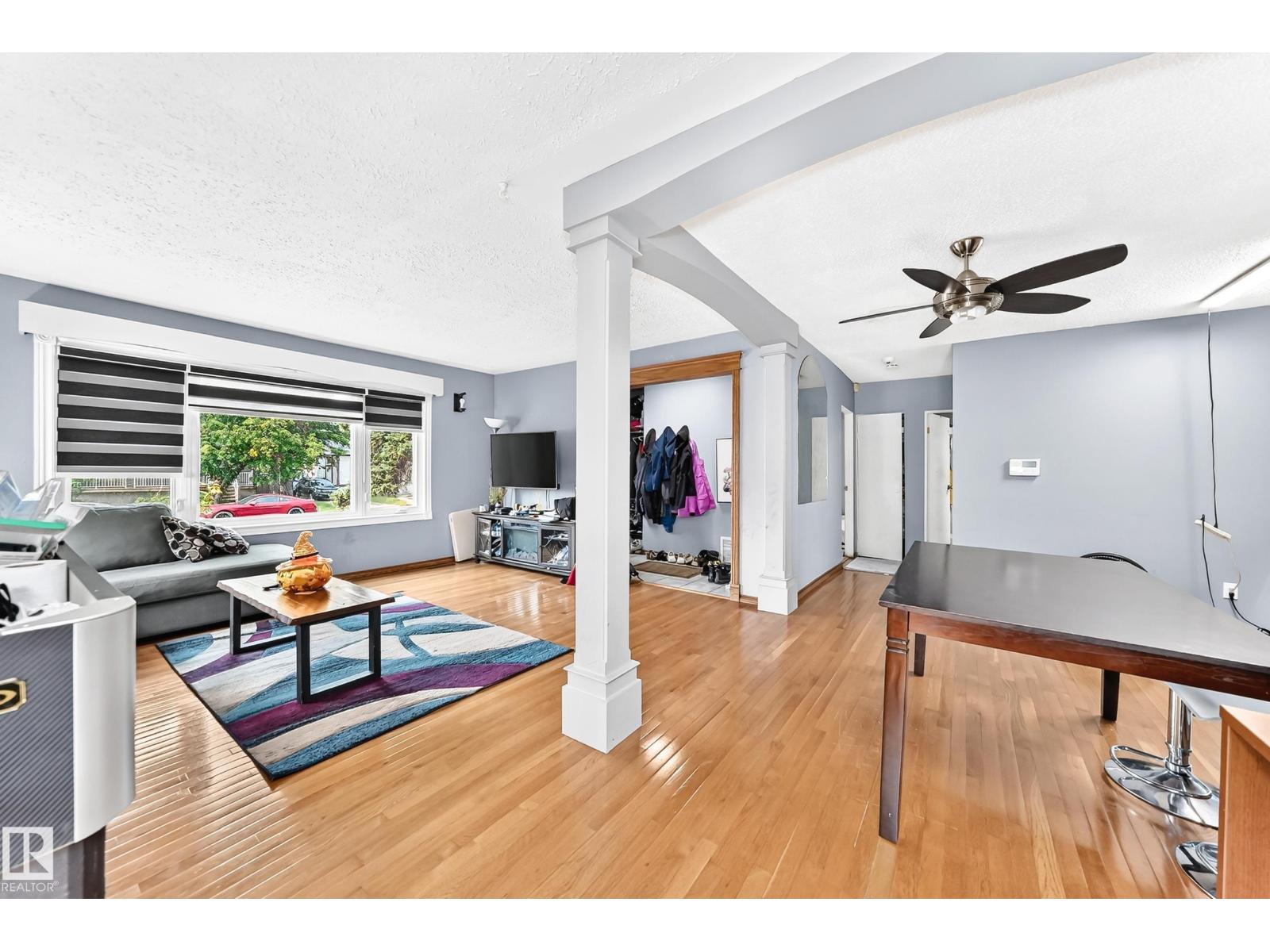9031 150 ST NW - 22