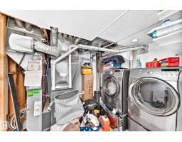 9031 150 St Nw, Edmonton, AB T5R1E8 Photo 38