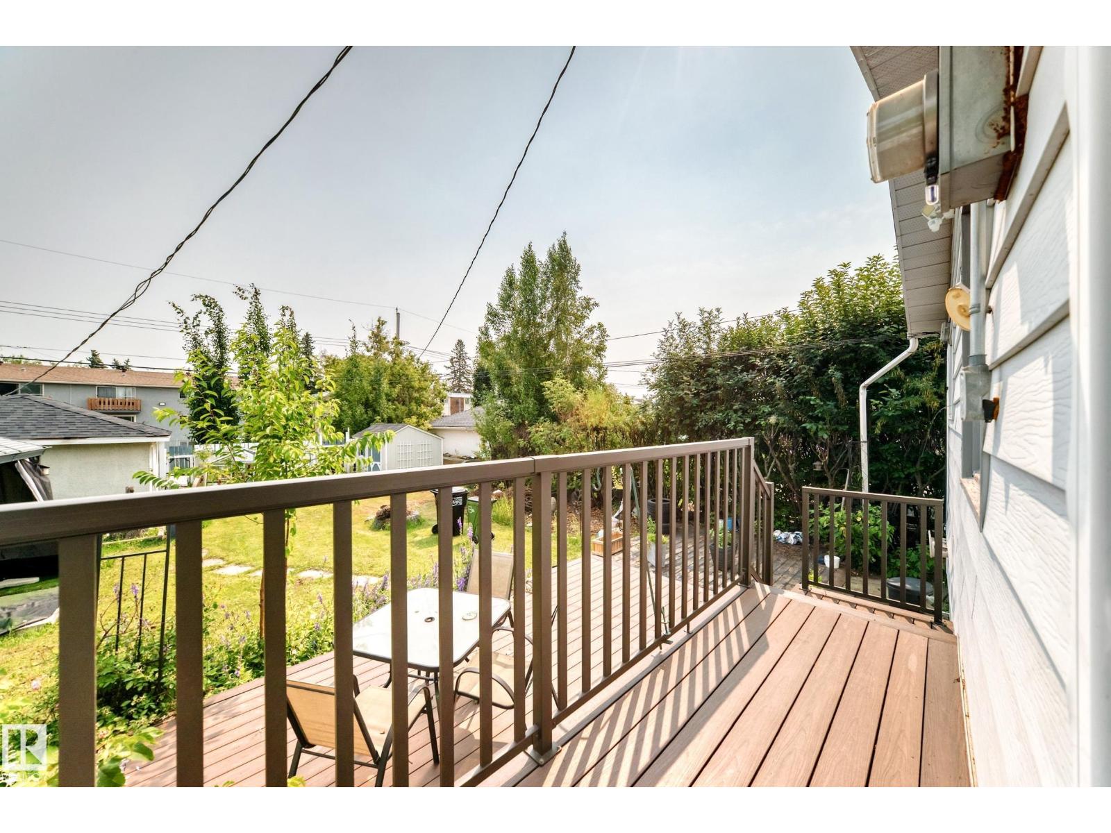 9031 150 ST NW - 39