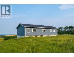 23515 Township Road 402, Rural Lacombe County, AB T4M0X9 Photo 7