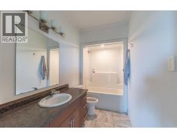 23515 Township Road 402, Rural Lacombe County, AB T4M0X9 Photo 15
