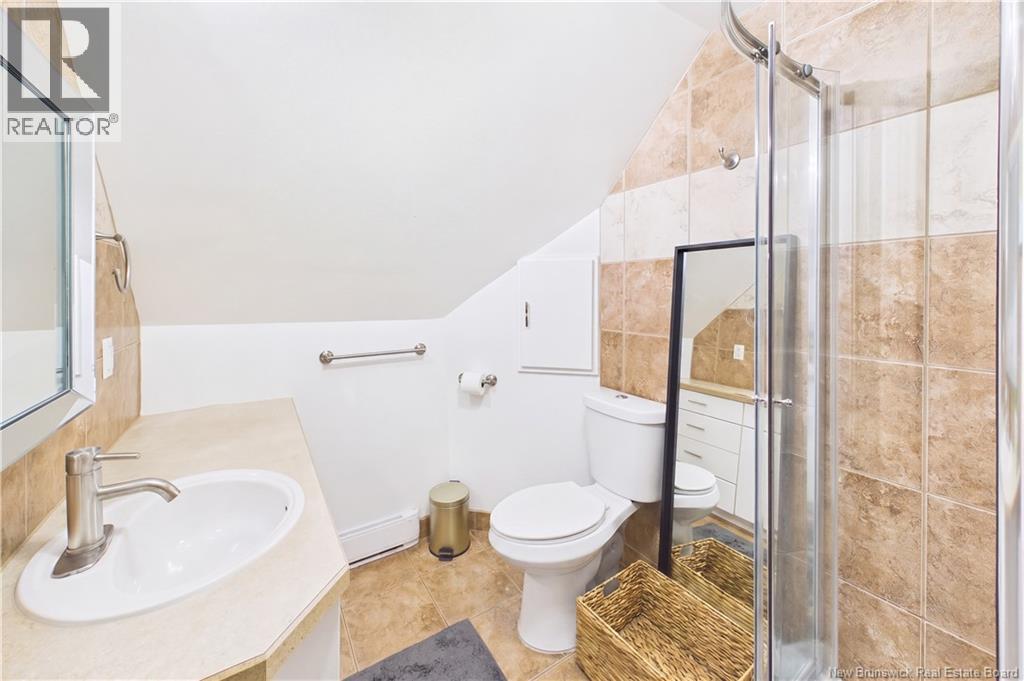 #A & B 127 Cornhill Street - Image 23