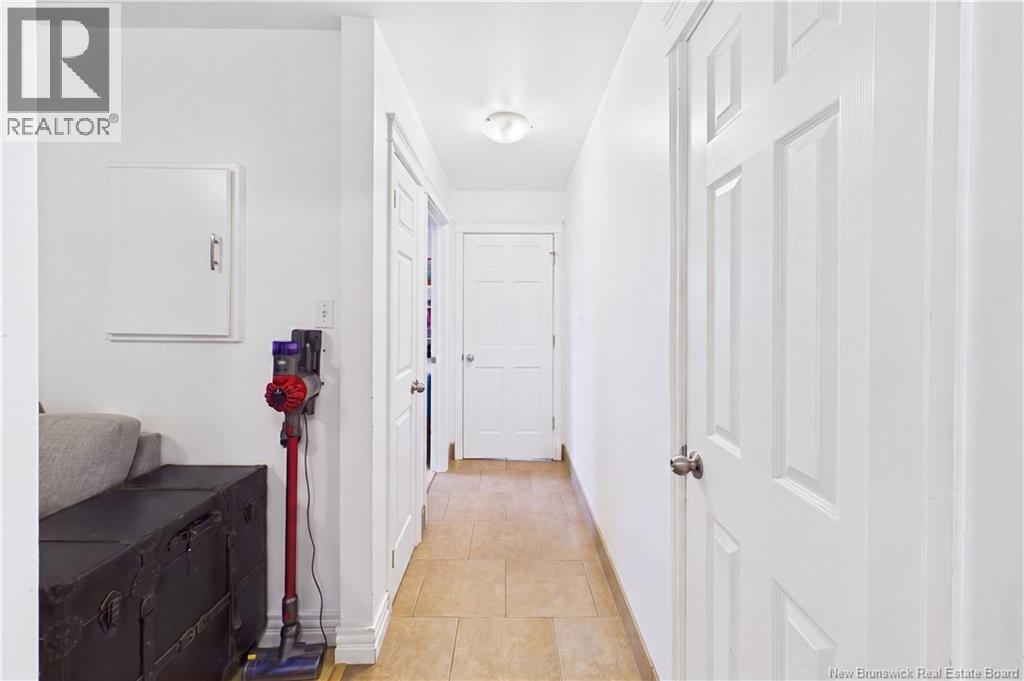 #A & B 127 Cornhill Street - 28