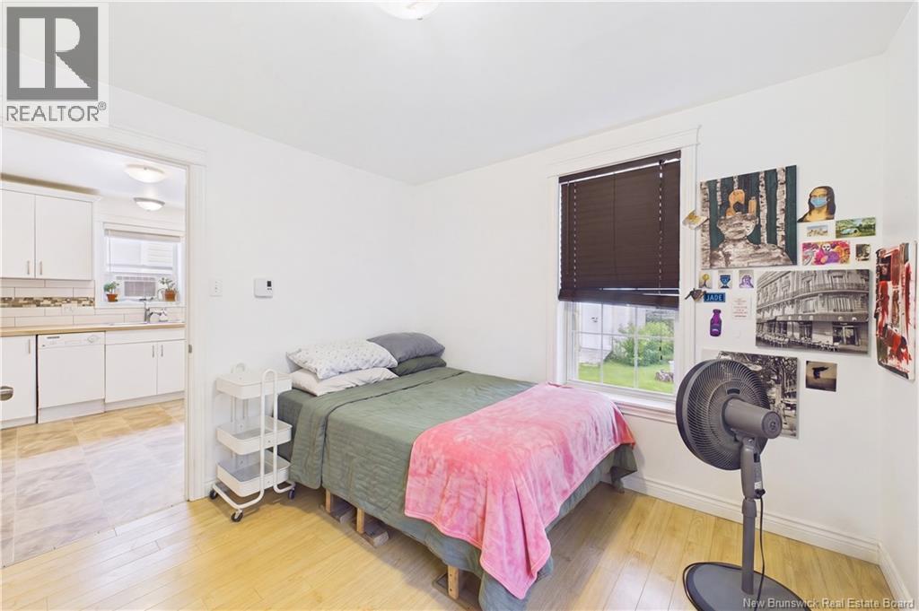 #A & B 127 Cornhill Street - Image 34