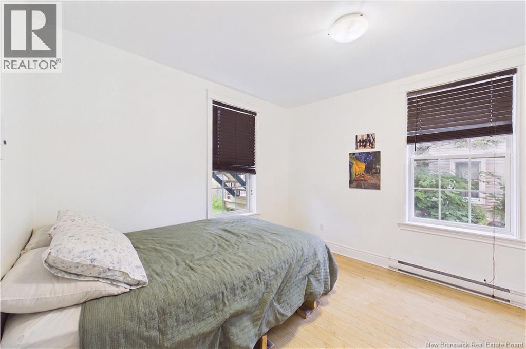 #A & B 127 Cornhill Street - 35