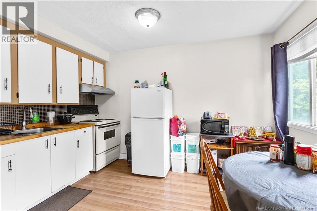 241 Saunders Street - Image 22