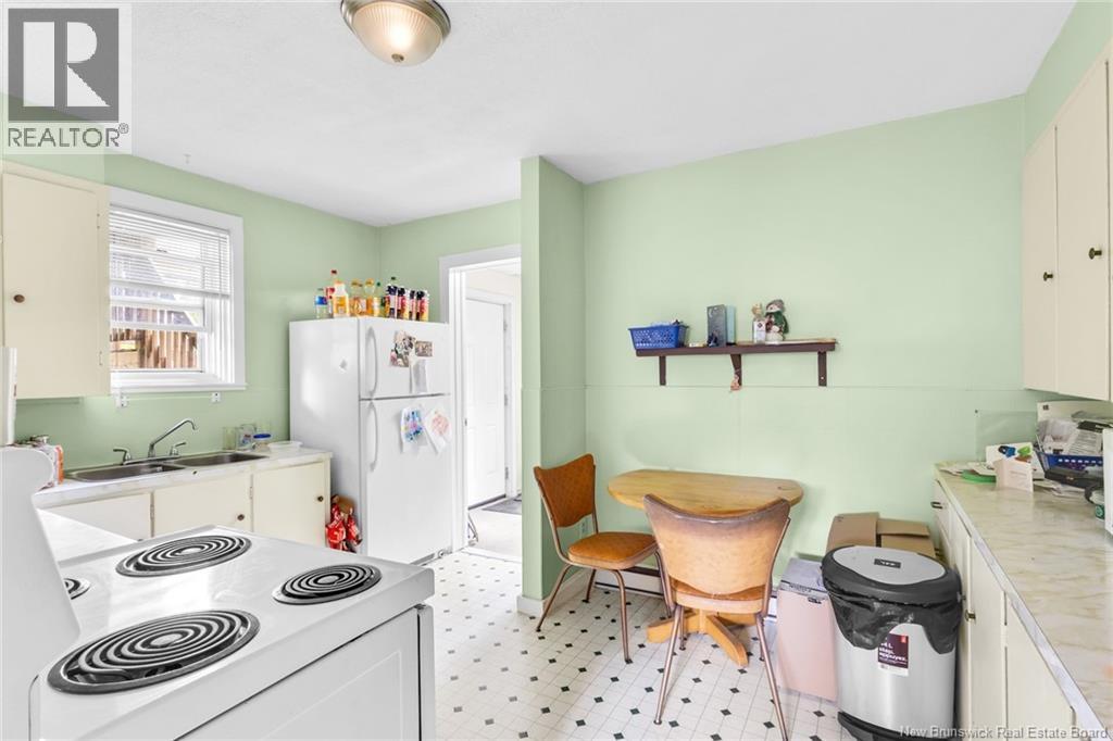 241 Saunders Street - Image 24