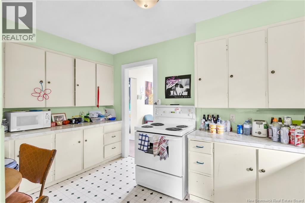 241 Saunders Street - 26