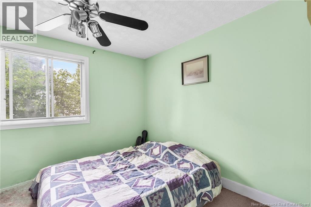 241 Saunders Street - 27