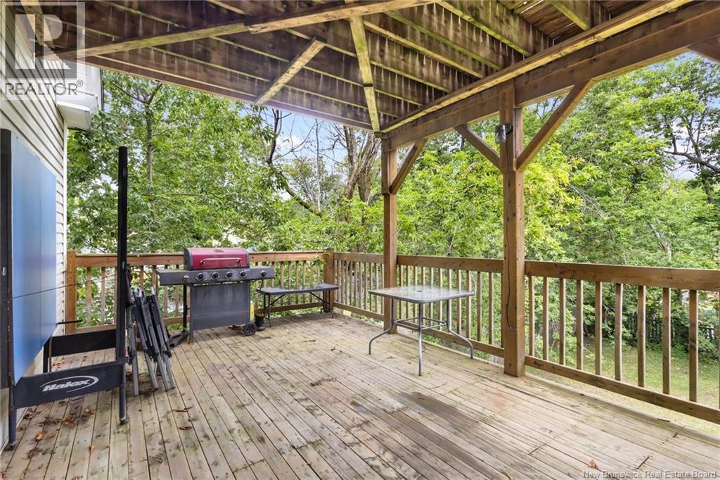 241 Saunders Street - Image 29