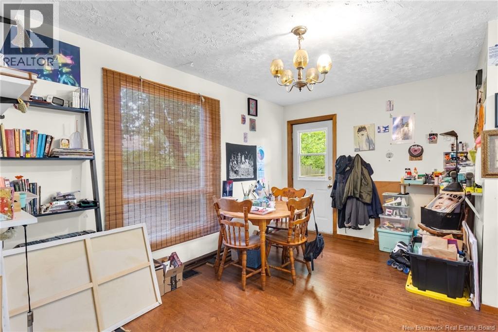 241 Saunders Street - Image 30