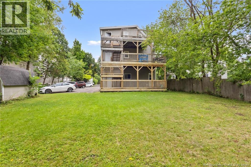 241 Saunders Street - Image 44