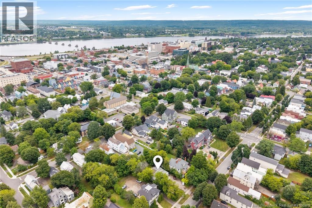 241 Saunders Street - 47