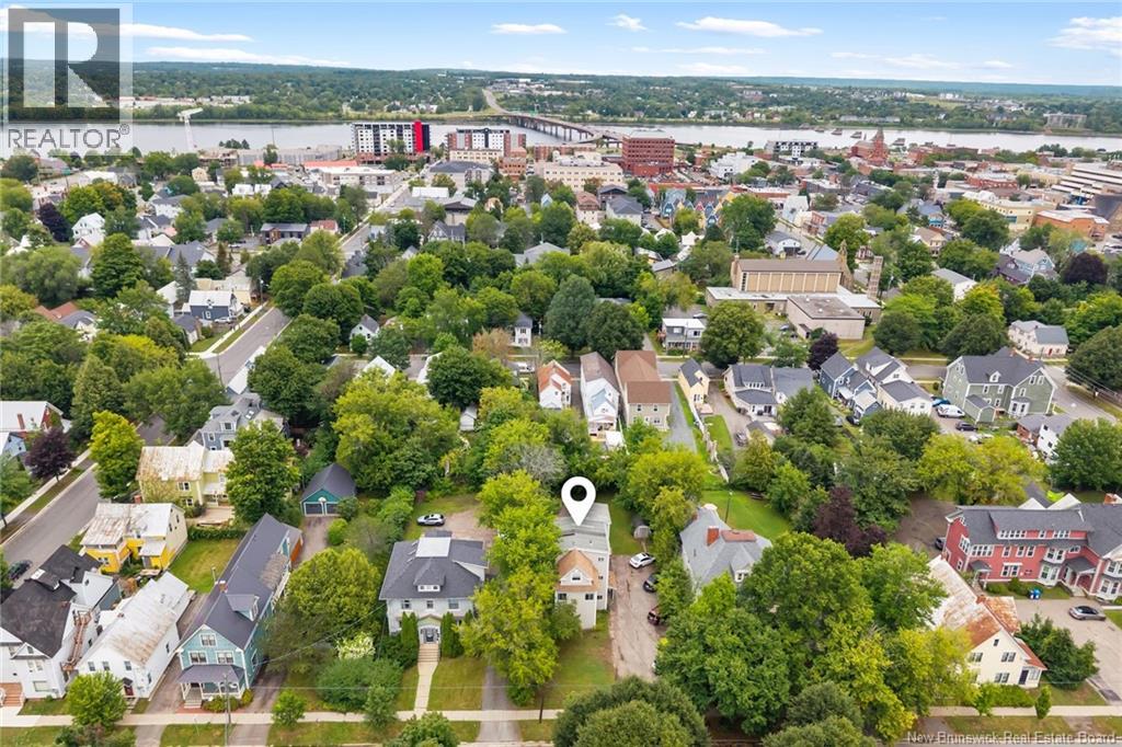 241 Saunders Street - 5