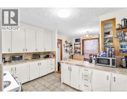 241 Saunders Street, Fredericton, NB E3B1N5 Photo 32