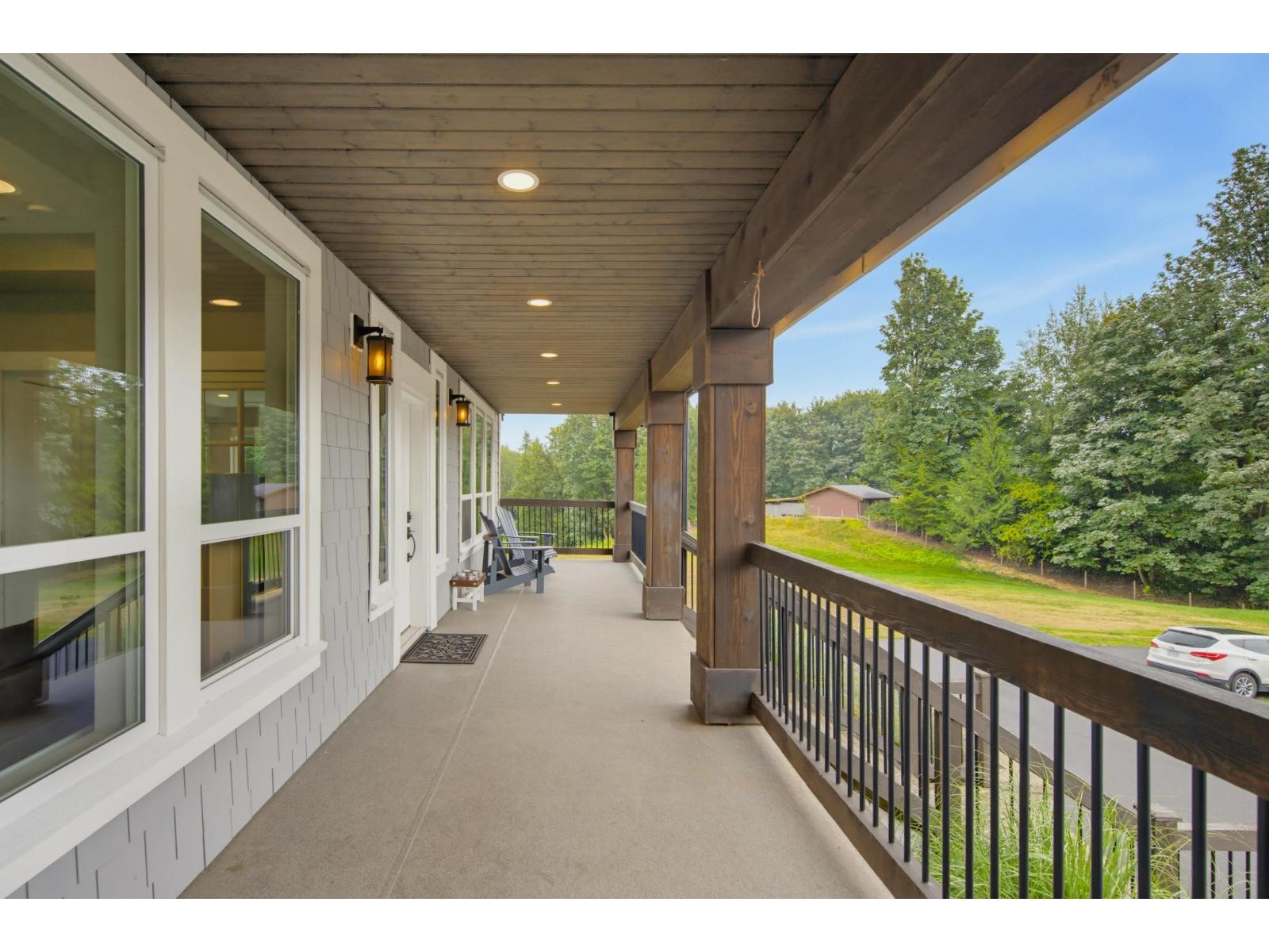 7 Bed, 5 Bath House for Sale in Abbotsford – 31123 HARRIS ROAD, Abbotsford – MLS# R3158234 - Image 8