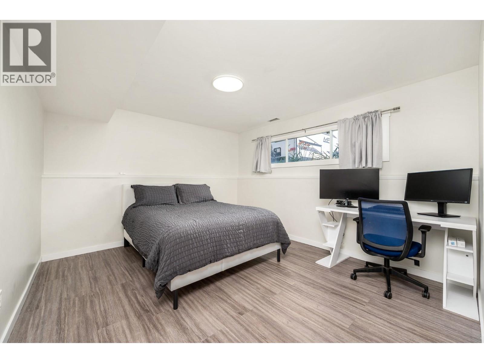 792 Fraser Road - Image 35