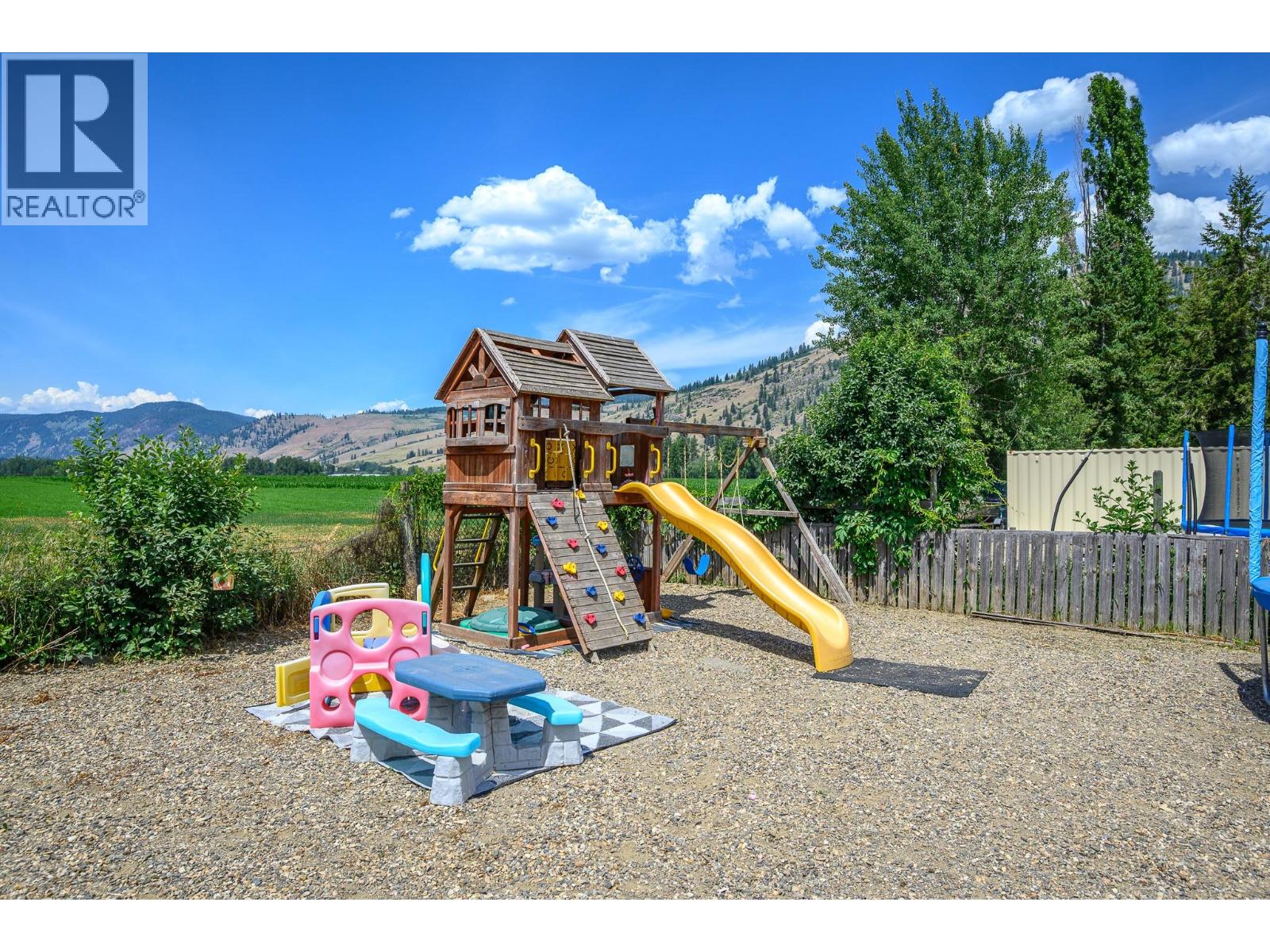 792 Fraser Road - 48