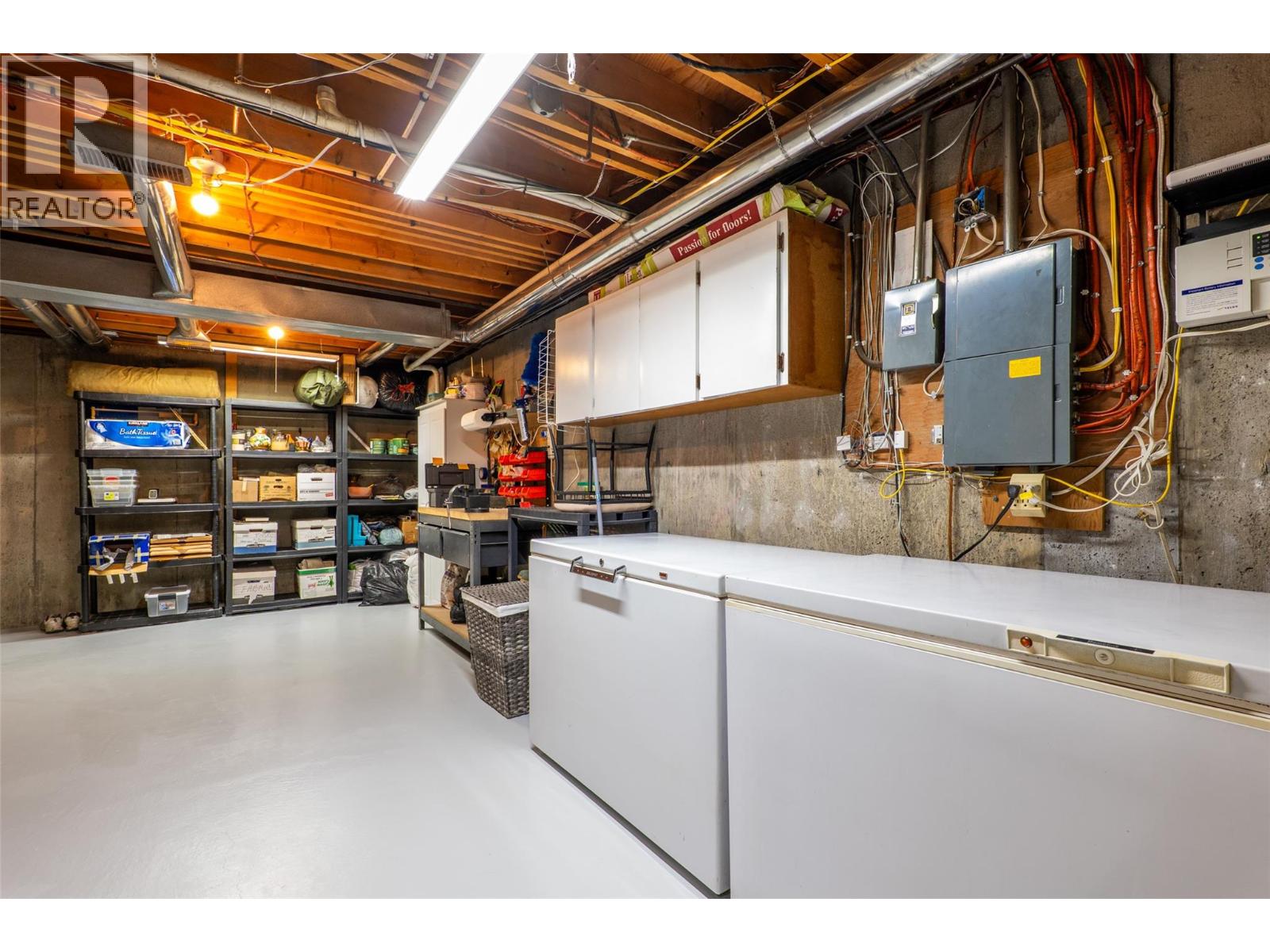 295 Viking Drive - 21