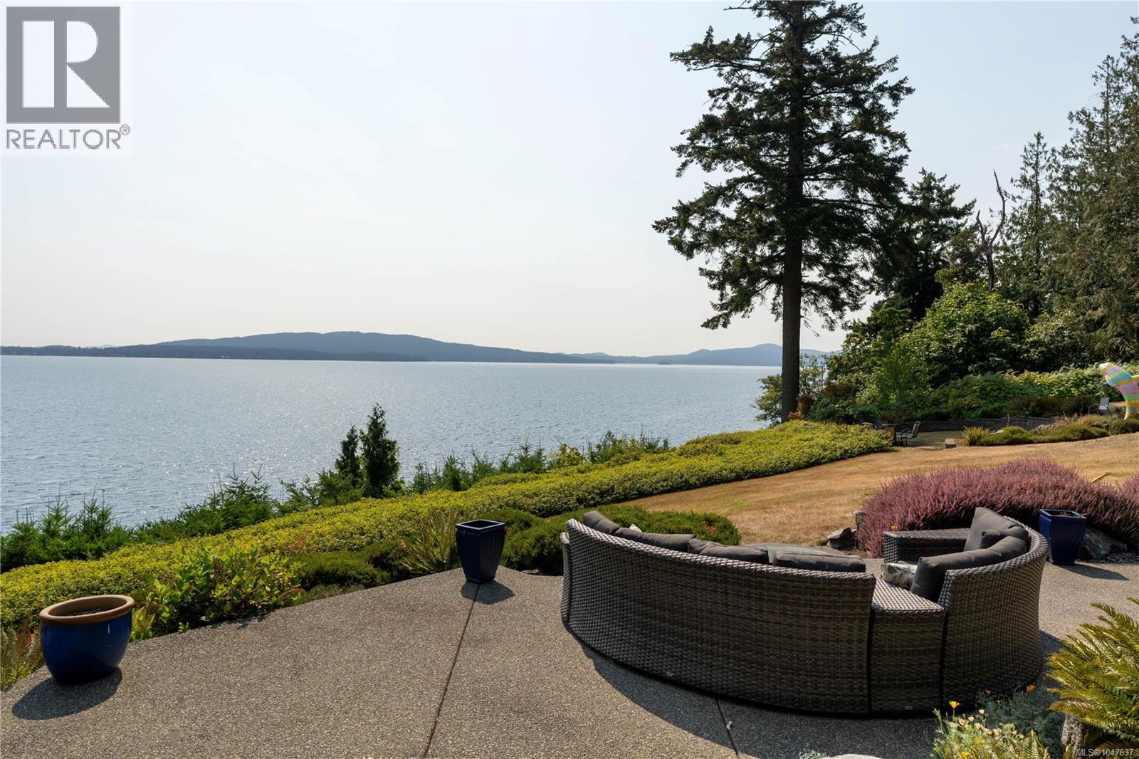466 Meredith Rd - Image 44