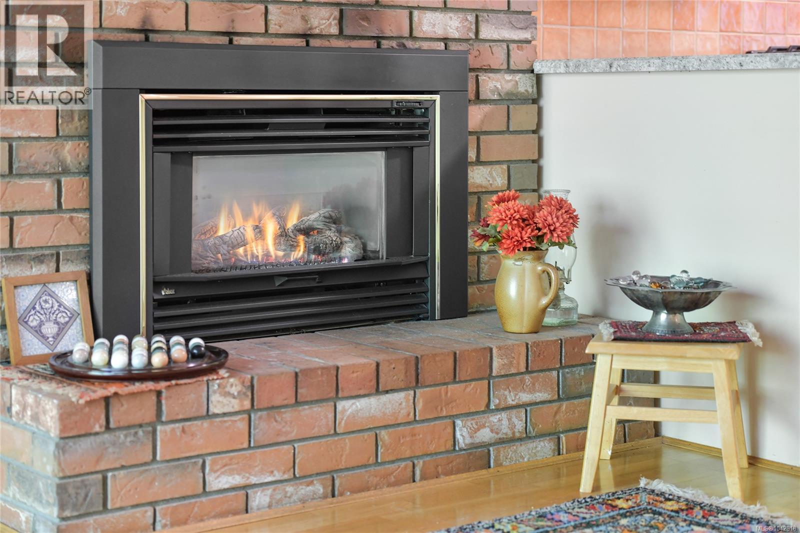 3 4631 Lochside Drive, Saanich