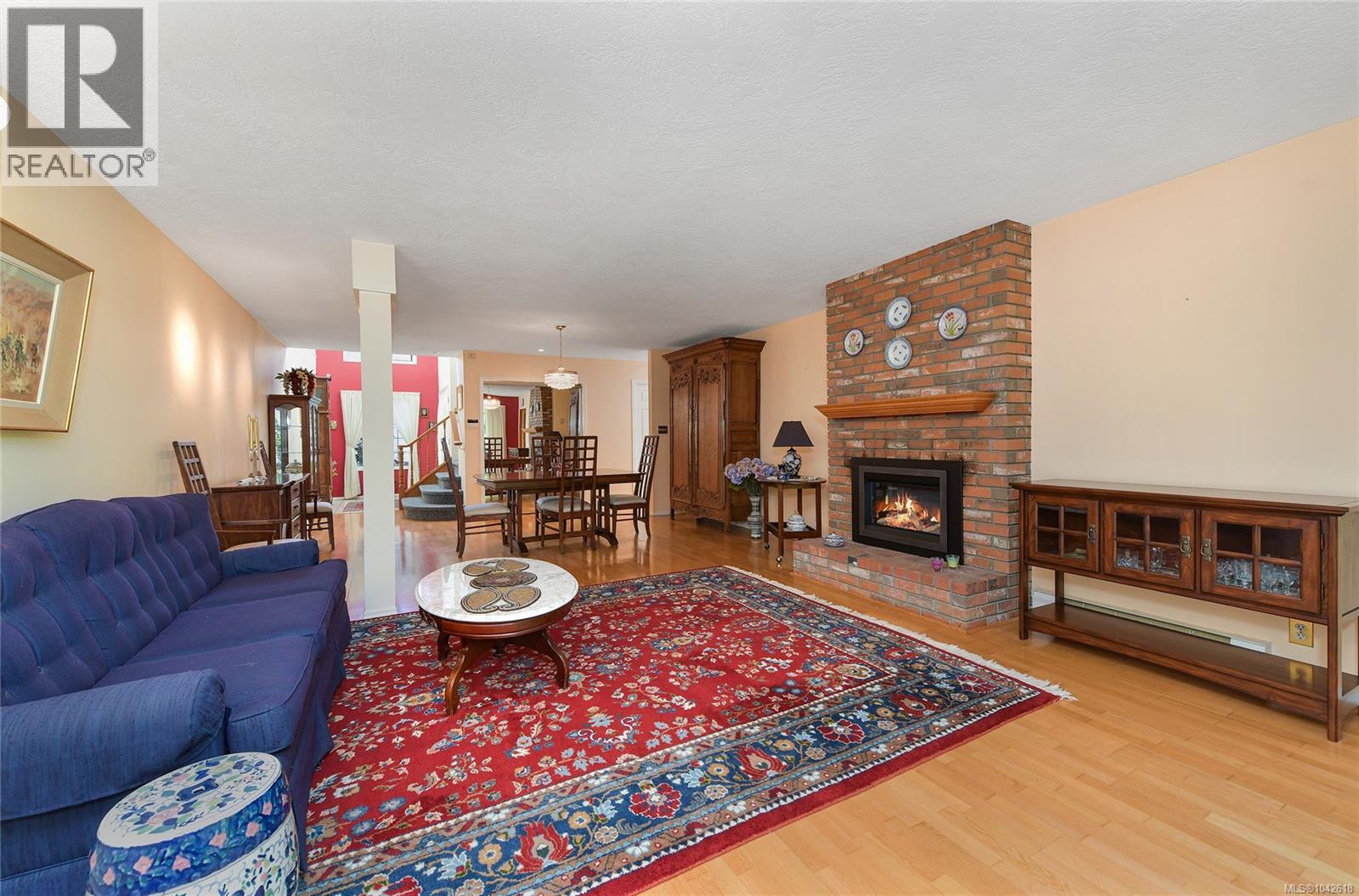 3 4631 Lochside Drive, Saanich