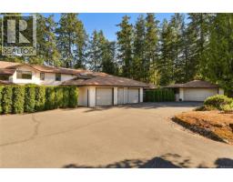 3 4631 Lochside Dr, Saanich, BC V8Y2S9 Photo 32