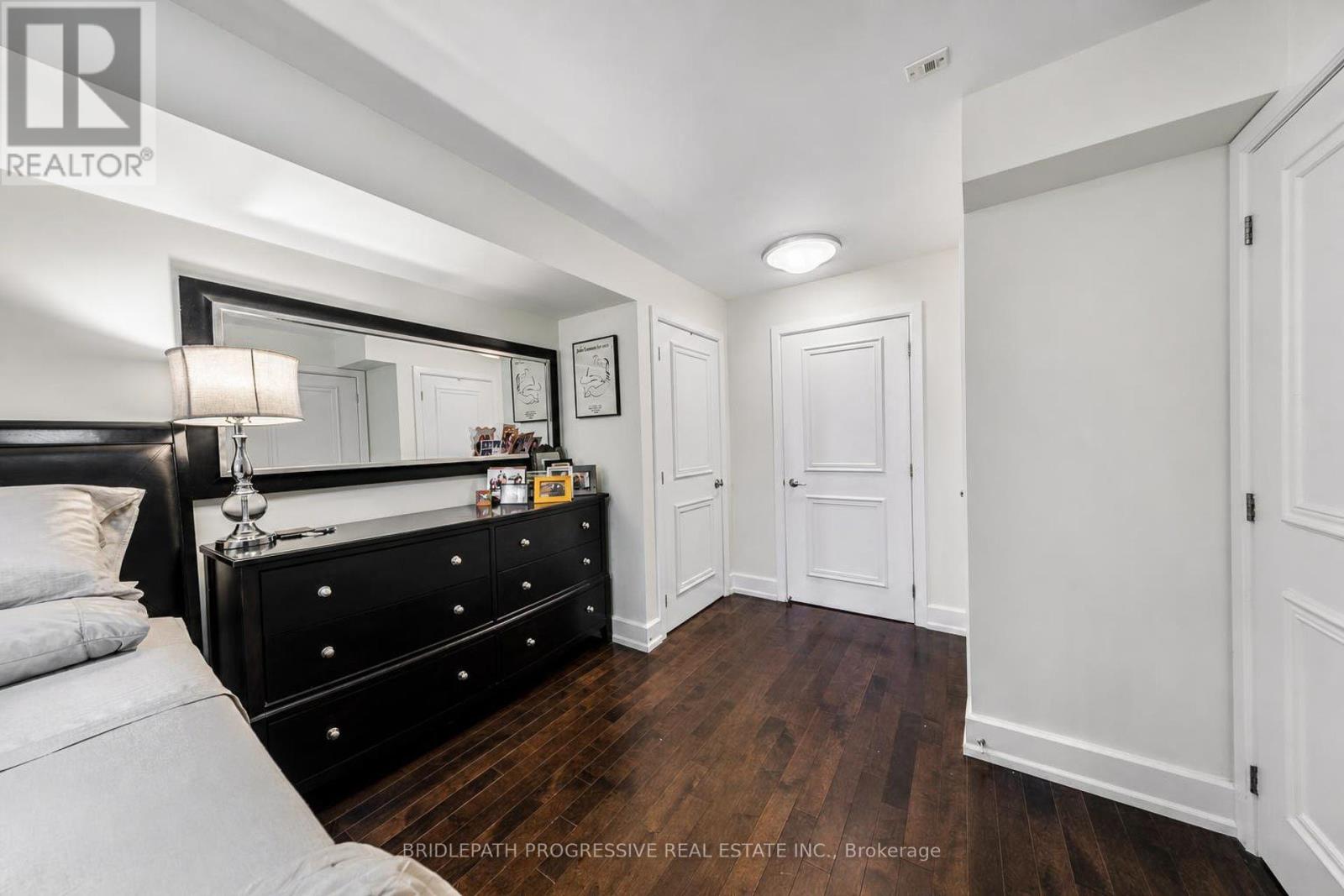#307 650 SHEPPARD AVENUE E - Image 23