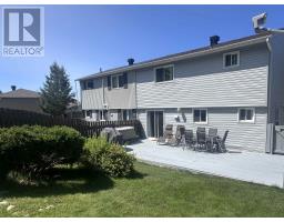 223a Ottawa Ave, Elliot Lake, ON P5A2N1 Photo 18