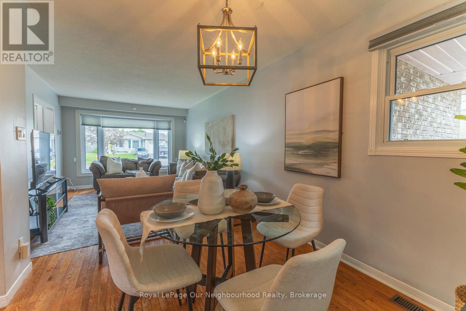 26 ASHDALE CRESCENT - Image 14