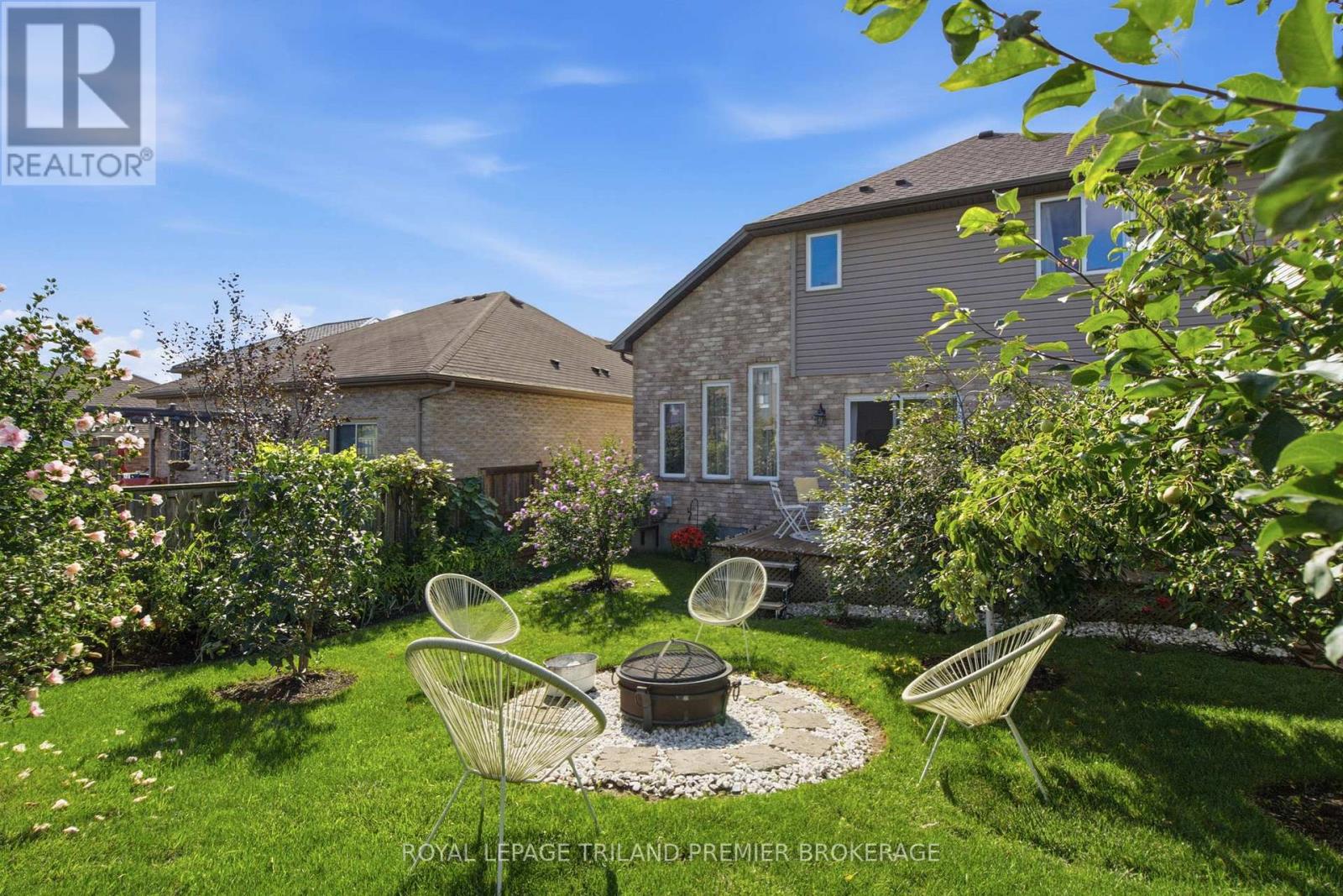 570 GARIBALDI AVENUE - Image 43