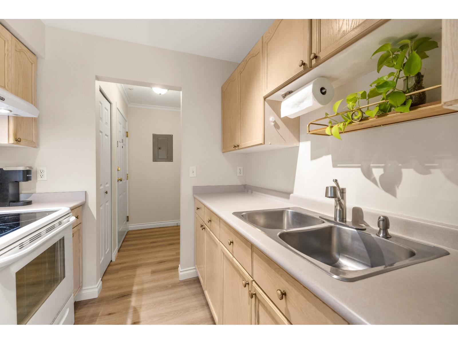 204 20350 54 AVENUE, Langley